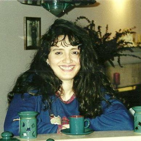 Meet your Posher, Teresa - Picture 1 of 1